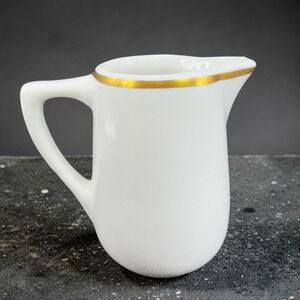 Mayer China Beaver Falls Creamer Small Pitcher White Gold Trim‎ Restaurant Ware